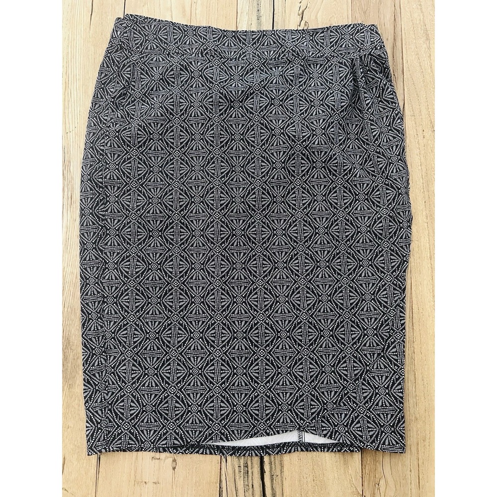 RipSkirt Hawaii Size M Black Pearl Batik Wrap Skirt Quick Dry Pockets